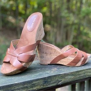EUC Nine West 9.5 cork wedge slide. 4”tall with 1.5” platform. Med.Brown leather